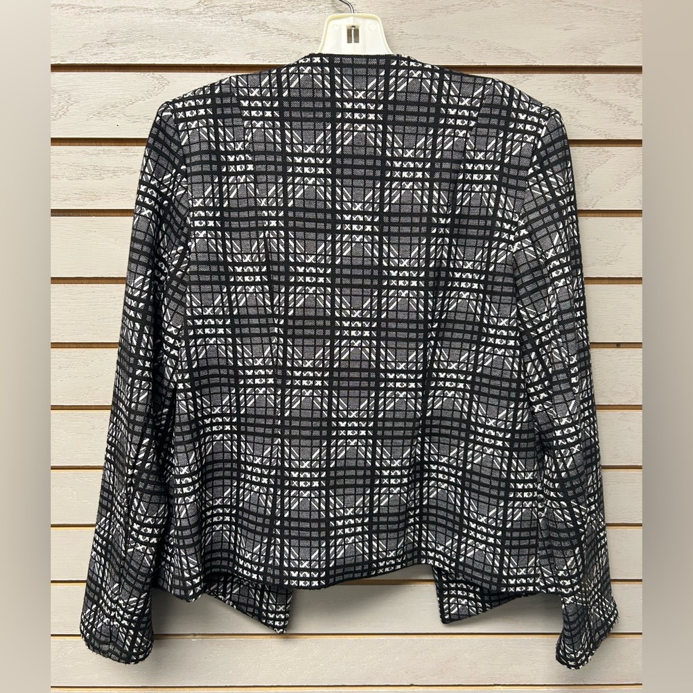 Chadwicks Black and White Plaid Blazer - Picture 7 of 8
